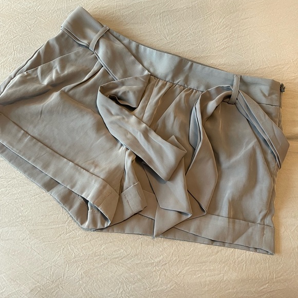 Soft grey dress shorts from Express - Picture 1 of 3